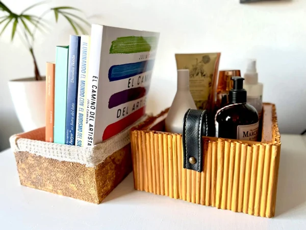 2. Organizador con cajas de cartón recicladas