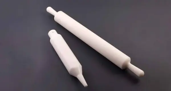 8. Politetrafluoroetileno (PTFE)