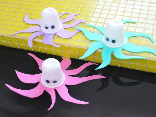 Manualidades con envases de yogur