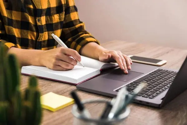 Cómo parafrasear un texto correctamente
