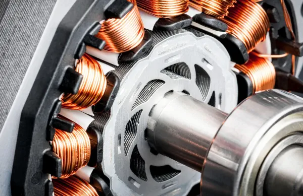 Las 15 partes de un motor electrónico